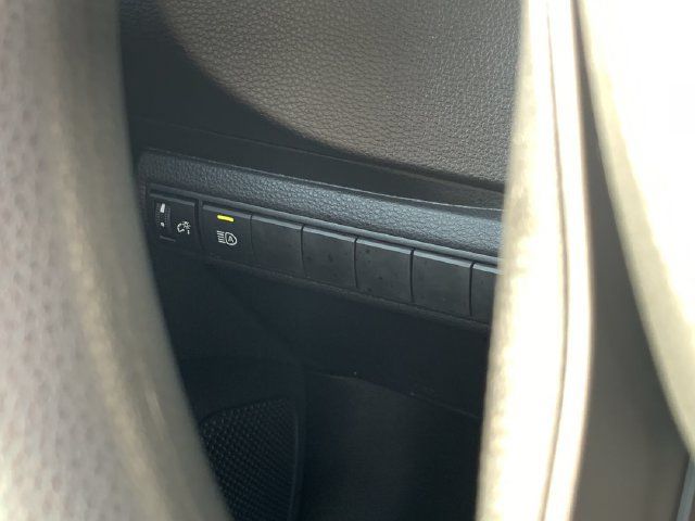 Used 2026 Toyota Corolla LE FWD image 15