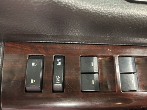 Used 2010 Ford F250 Lariat AWD/4WD image 12