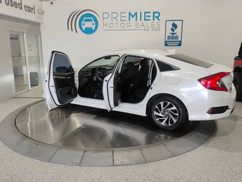 Used 2017 Honda Civic EX image 27
