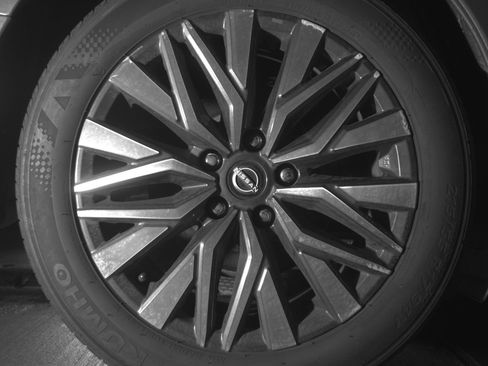 Used 2025 Nissan Altima 2.5 SV image 15