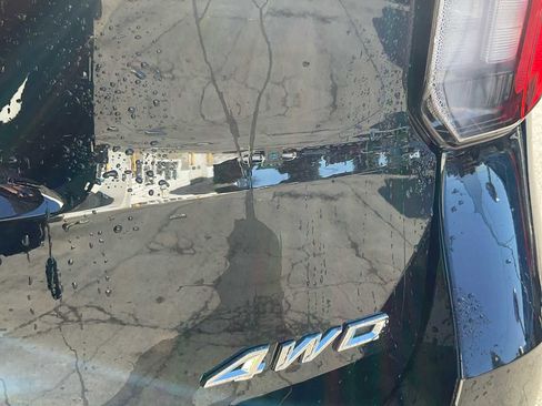 Used 2025 Ford Explorer Active w/ Active Comfort Package image 14