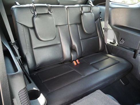 Used 2020 Ford Explorer XLT w/ Equipment Group 202A AWD/4WD image 56