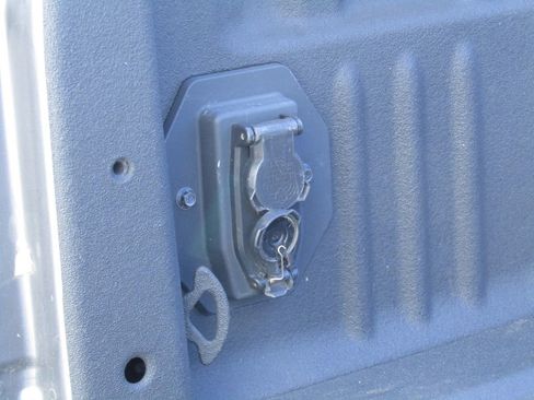 Used 2021 Ford F250 Lariat image 8