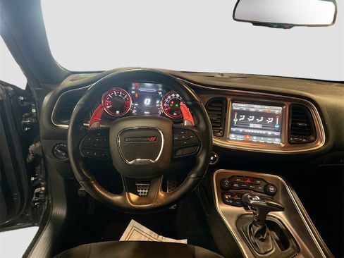 Used 2021 Dodge Challenger R/T Scat Pack w/ Driver Convenience Group image 22