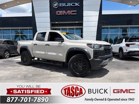 Used 2026 Chevrolet Colorado Trail Boss AWD/4WD image 1