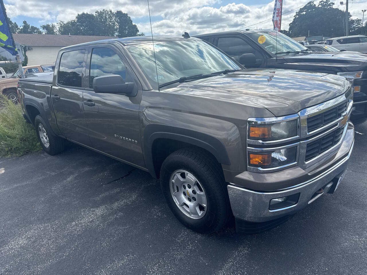 Used 2014 Chevrolet Silverado 1500 LT w/ All Star Edition AWD/4WD image 3