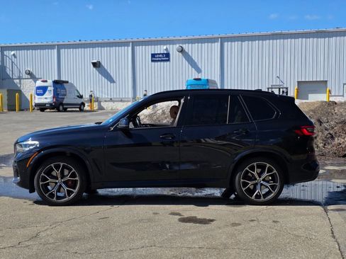 Used 2023 BMW X5 xDrive40i w/ M Sport Package image 7