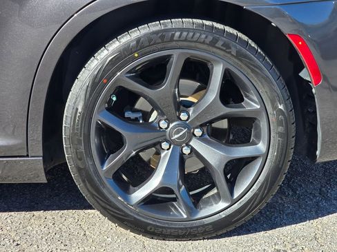 Used 2022 Chrysler 300 S w/ Comfort Group image 22