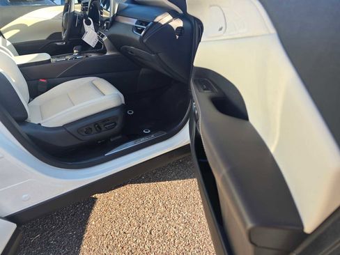 New 2026 Lexus RX 450h Luxury image 10