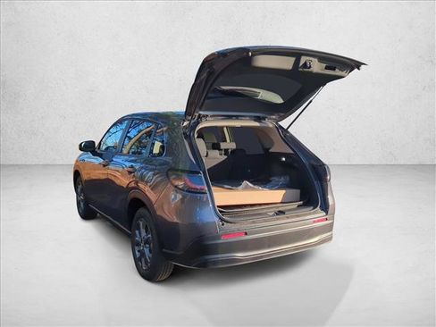 New 2026 Honda HR-V LX image 9