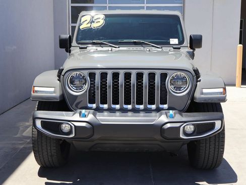 Used 2023 Jeep Wrangler Unlimited Sahara AWD/4WD image 5