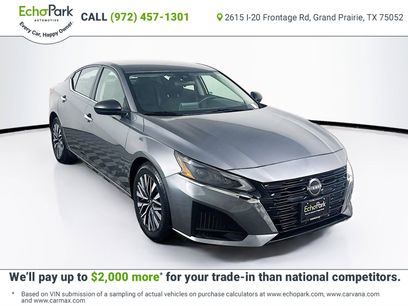 Used 2024 Nissan Altima 2.5 SV