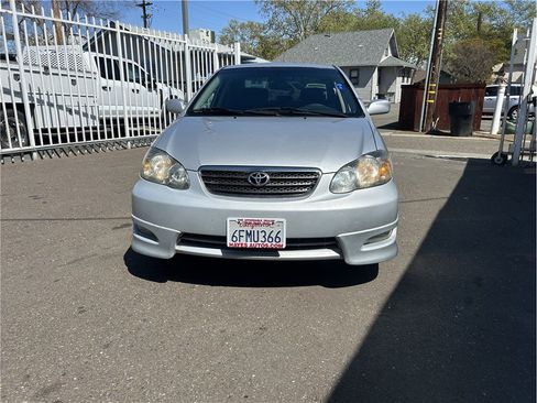 Used 2005 Toyota Corolla S image 2