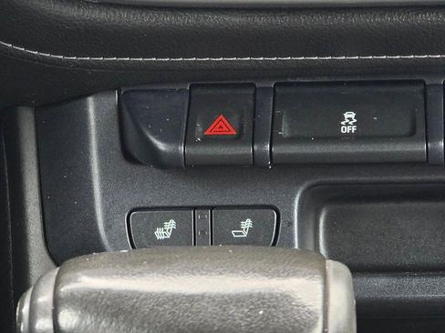 Used 2017 GMC Canyon SLT image 16