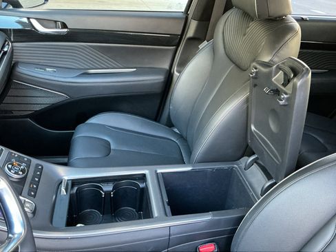 Used 2023 Hyundai Palisade Calligraphy w/ Cargo Package image 12