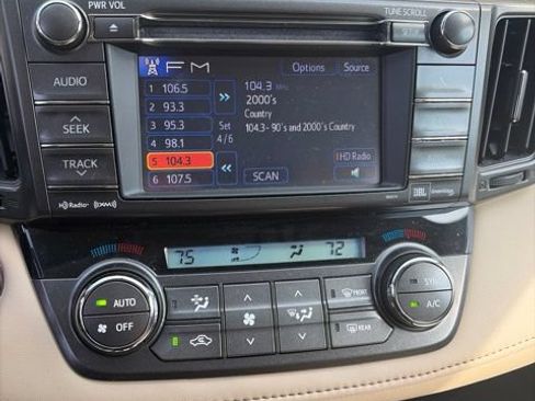 Used 2013 Toyota RAV4 Limited AWD/4WD image 4