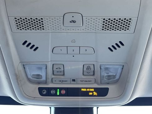 Used 2020 Cadillac XT5 Premium Luxury image 31