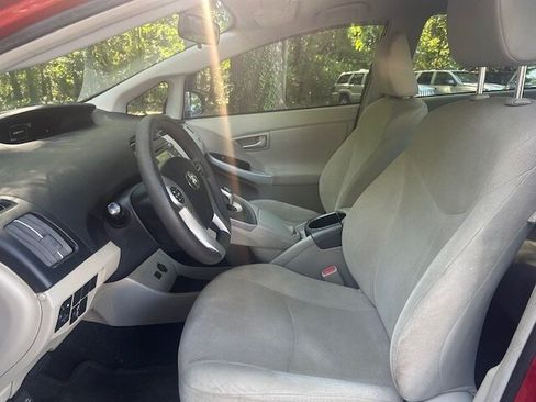 Used 2015 Toyota Prius Two FWD image 19
