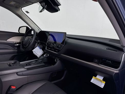 New 2026 Toyota Grand Highlander Limited image 30