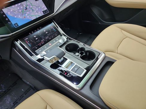 New 2026 Audi Q7 2.0T Premium Plus AWD/4WD image 10