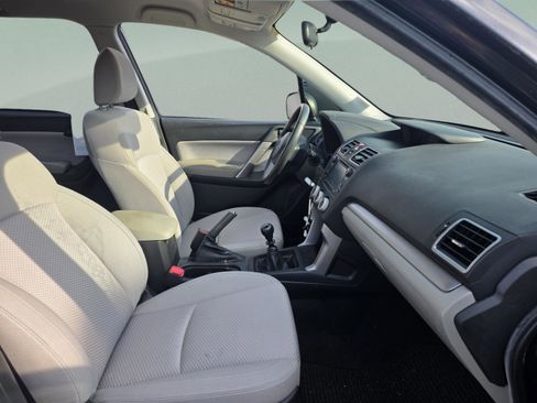 Used 2018 Subaru Forester 2.5i image 23