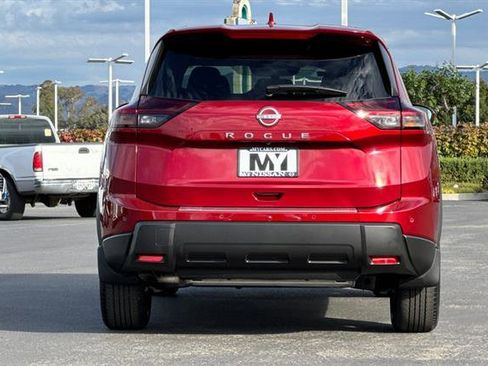 New 2026 Nissan Rogue SV image 5