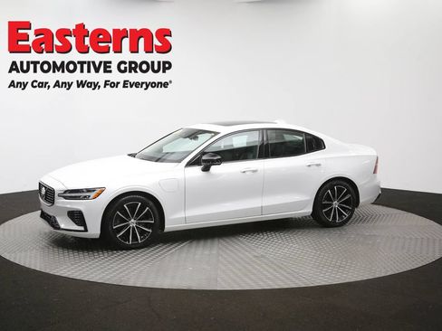 Used 2023 Volvo S60 T8 Plus AWD/4WD image 58