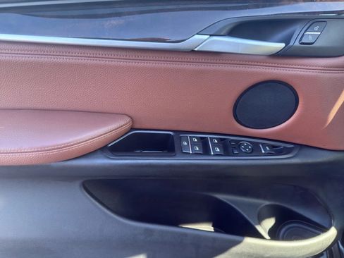 Used 2015 BMW X5 xDrive35i image 16