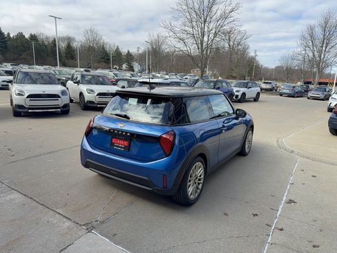 New 2026 MINI Cooper S FWD image 3
