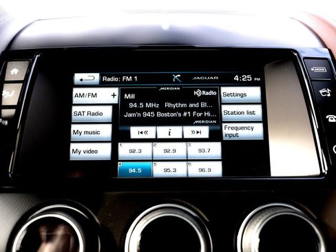 Used 2016 Jaguar F-TYPE S image 35