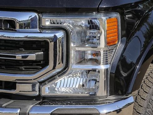 Used 2022 Ford F250 Lariat w/ Tremor Off-Road Package AWD/4WD image 8