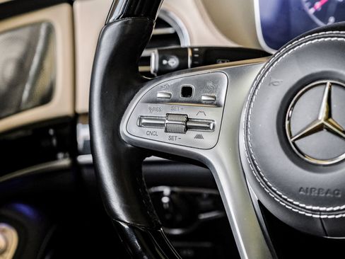 Used 2018 Mercedes-Benz S 560 Sedan image 16