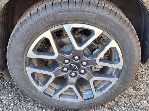 Used 2025 Chevrolet Blazer RS image 9