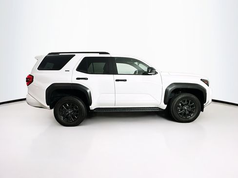 Used 2025 Toyota 4Runner SR5 image 10