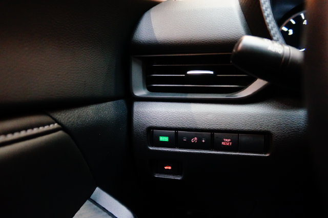 Certified 2025 Nissan Sentra S FWD image 28