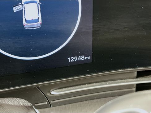 Used 2024 Hyundai Kona SEL FWD image 19