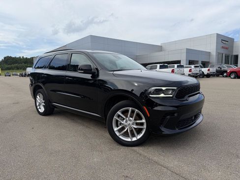 Certified 2025 Dodge Durango GT AWD/4WD image 3