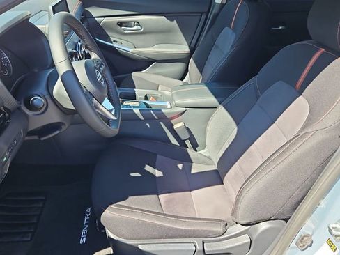 Certified 2025 Nissan Sentra SR image 13
