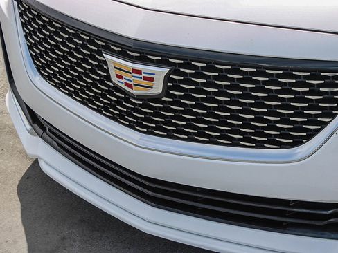 Used 2023 Cadillac CT5 Luxury w/ Cold Weather Package image 6