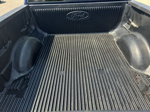 Used 2012 Ford F150 XLT w/ XLT Chrome Pkg image 13