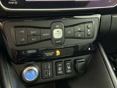 Used 2022 Nissan Leaf SL Plus image 14