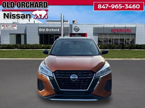 Used 2024 Nissan Kicks SV image 11