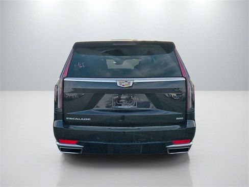 Used 2023 Cadillac Escalade ESV Premium Luxury image 6