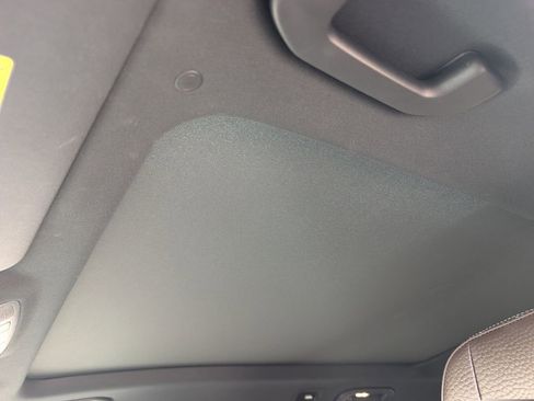 Used 2023 Mercedes-Benz GLS 580 4MATIC image 20