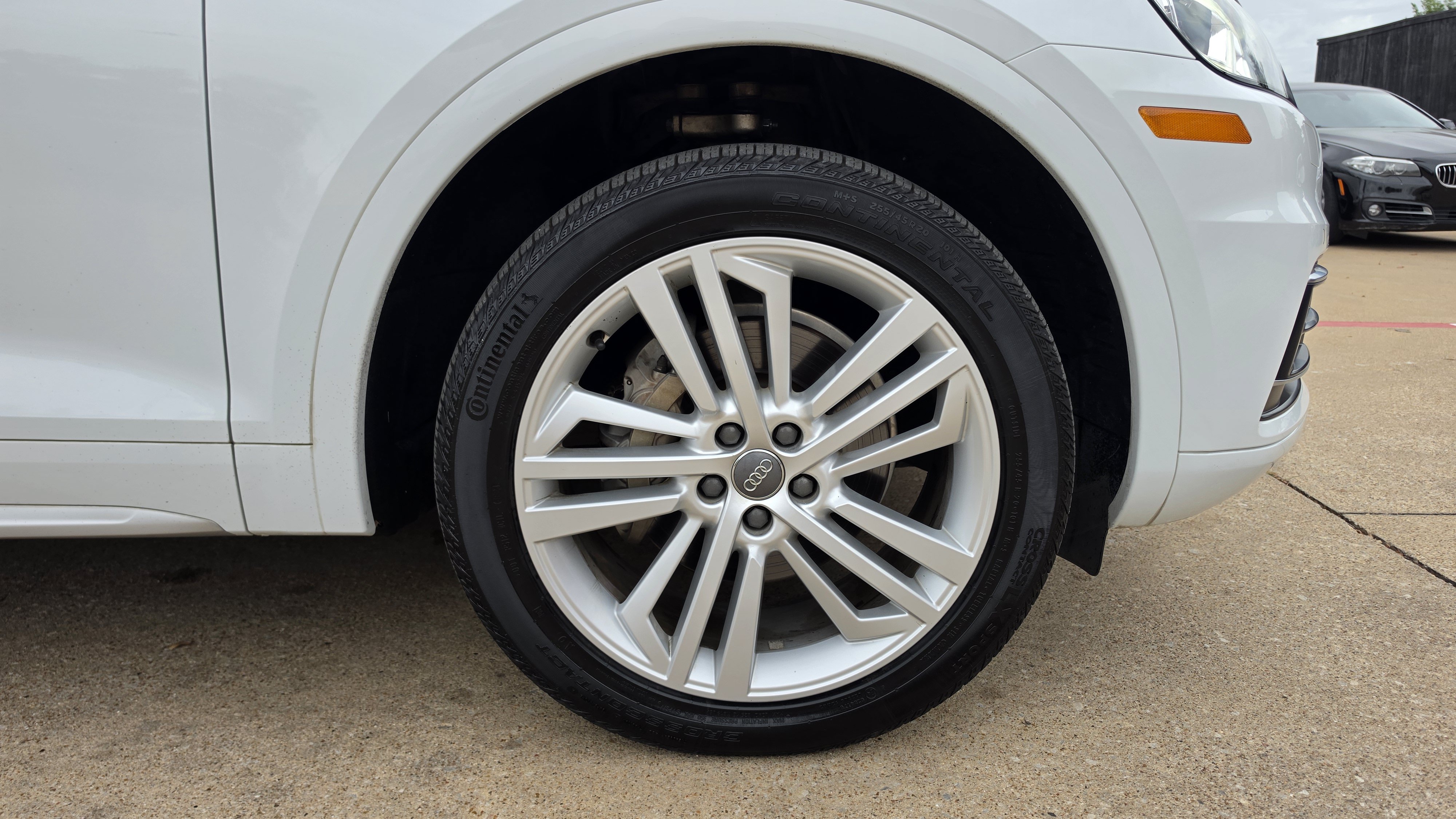 Used 2019 Audi Q5 2.0T Premium Plus w/ Premium Plus Package AWD/4WD image 16
