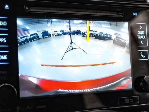 Used 2017 Toyota Prius Three FWD image 22