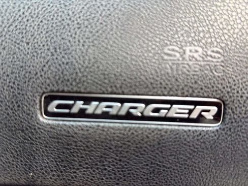 Used 2016 Dodge Charger SXT AWD/4WD image 17