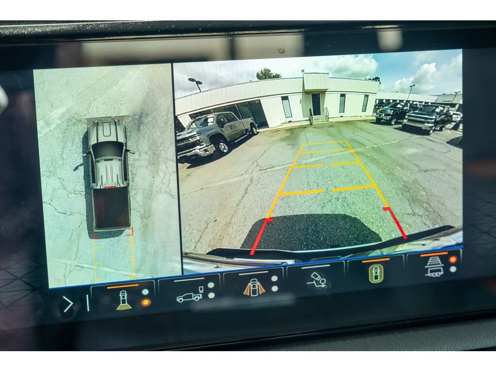 Used 2026 GMC Sierra 2500 AT4 AWD/4WD image 25