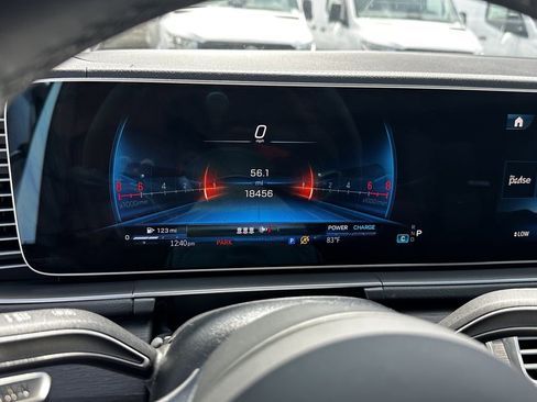 Certified 2025 Mercedes-Benz GLE 53 AMG 4MATIC Coupe image 30
