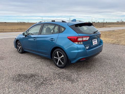 Used 2019 Subaru Impreza 2.0i Premium w/ Eyesight & BSD/Rcta & SRF image 3